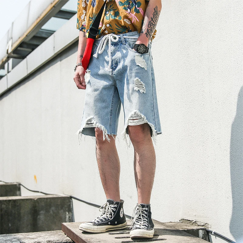 

Men's shorts 19 summer new five points jeans loose straight solid color hole denim shorts personality casual men's best