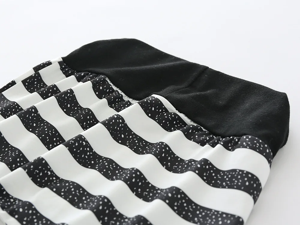 8599746365_457880003