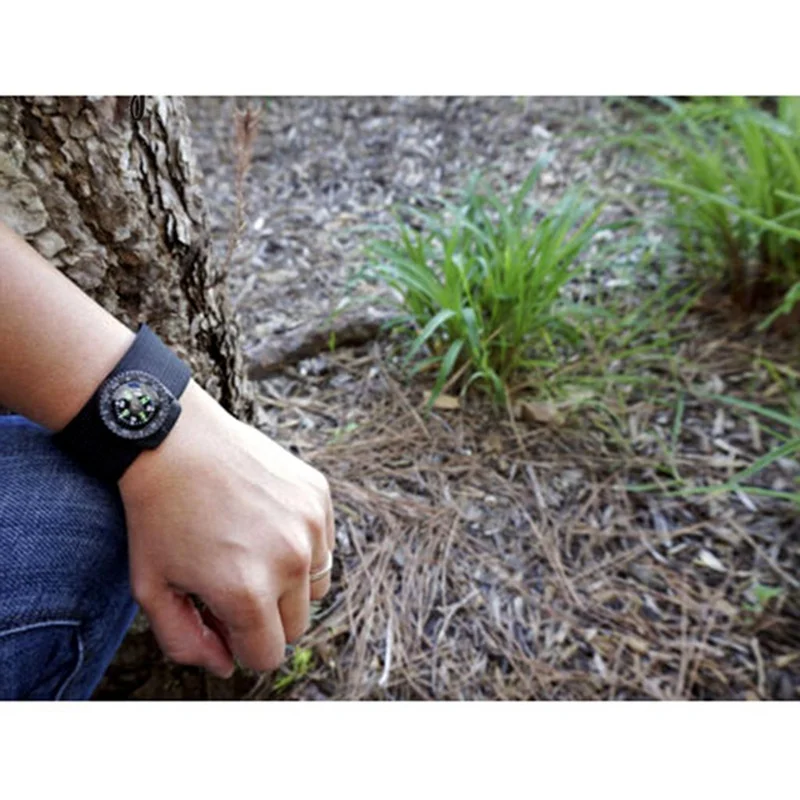 

Outdoor Survival Navigation Wrist Compass Sports Clip Compass Mini Precision Navigation Compass For Camping