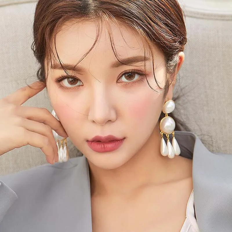 

Luxury Big Pearl Earrings for Women Wedding Statement Earrings with Pearls Waterdrop Pearl Jewelry Earings Fashion Jewelry 2019