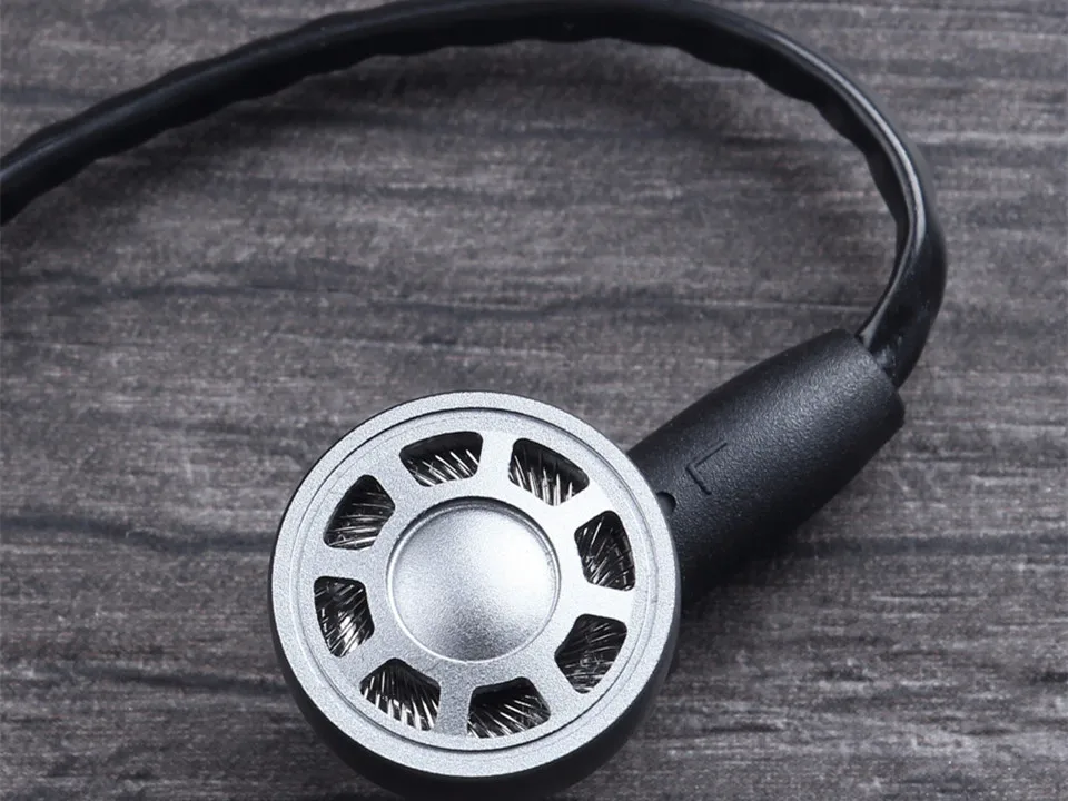 earbuds_18