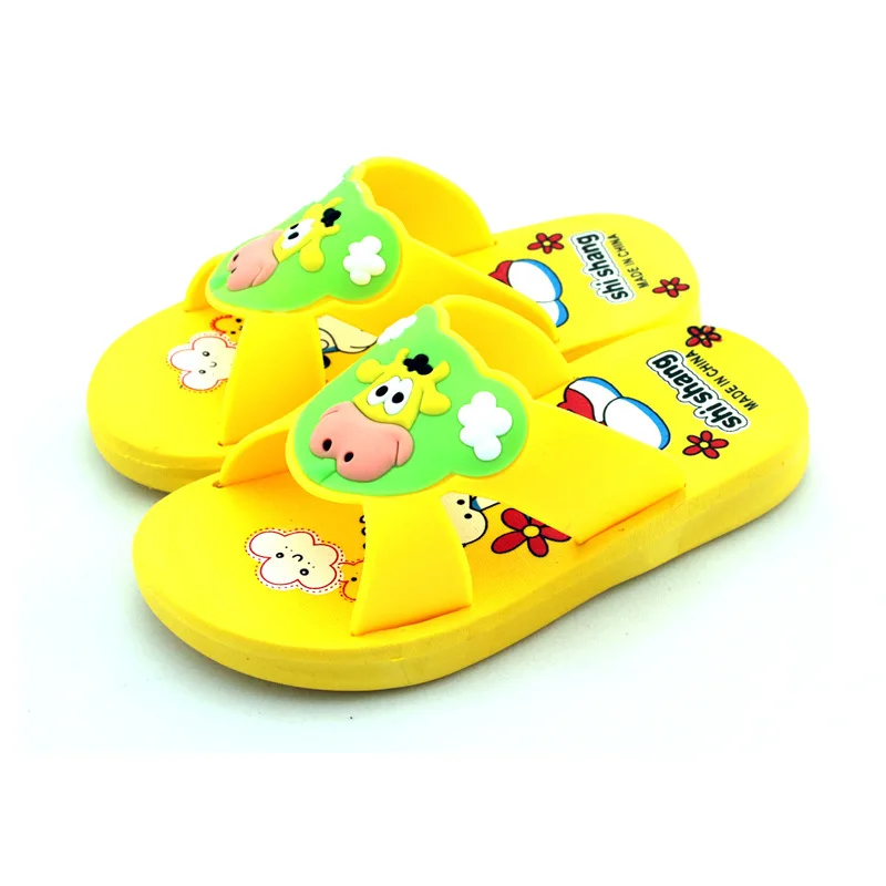 Small kids slippers Clearance