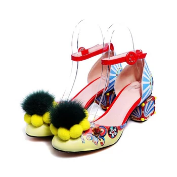 

Ethnic Bohemian Summer Woman Pompon Sandals Gladiator Roman Flowers High Heels Embroidered Tassel Shoes Shoes Woman Z532