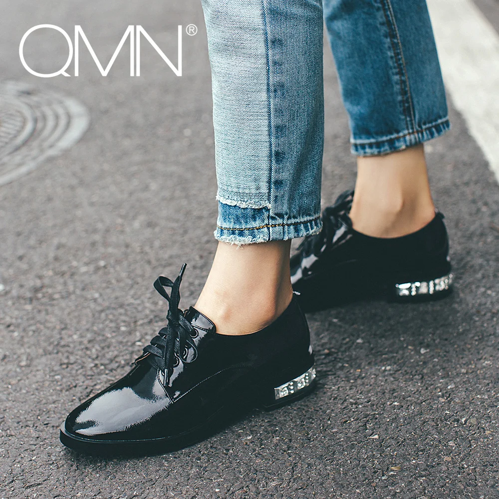 QMN women genuine leather flats Women Crystal Embellished Patent Leather Brogue Shoes Woman Lace Up Leisure Shoes 34-39