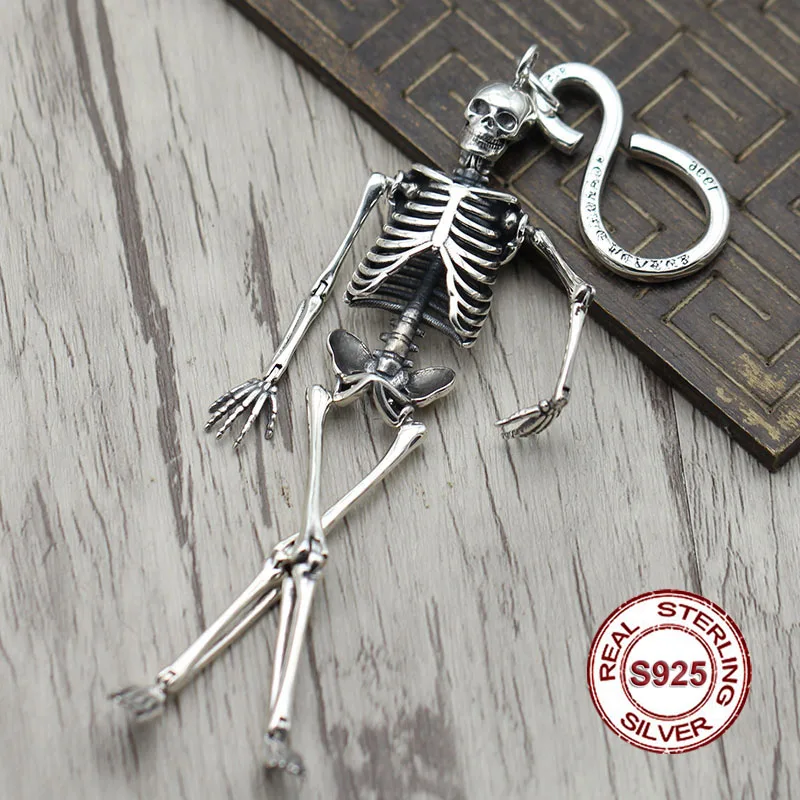 

S925 sterling silver key ring Retro personality hip-hop skull unique bag button Thai silver punk key chain Send lover's gift
