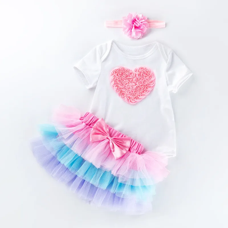 

Baby Girls Valentine's Day Clothes Love Heart Pattern Rompers +headhand Tutu Skirt 3pcs Set 0-24 Month Newborn Baby Outfits