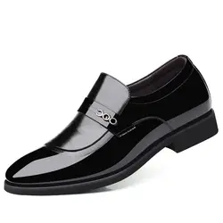 9136 г. Новая мужская обувь с острым носком, с яркой поверхностью и мягкой подошвой, скрытой внутри, увеличивающая рост, на 6 см, деловая