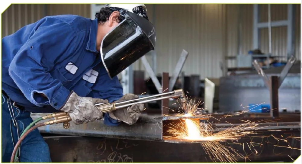 Резка пропаном. Газовая резка металла пропаном. Резка пропаном. Газовая сварка. Газовая резка металла.