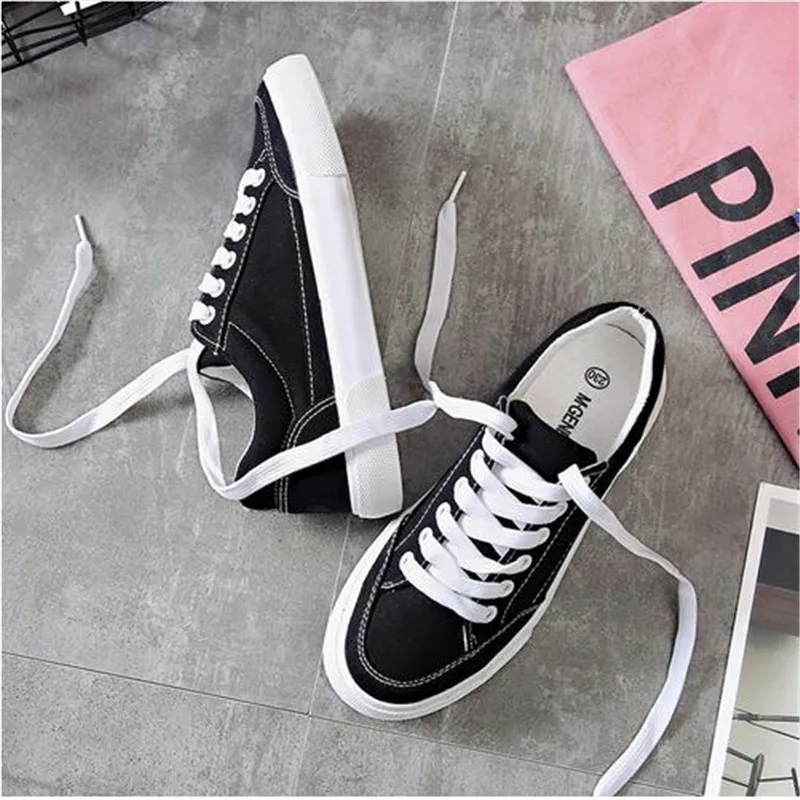 

Women sneakers 2018 new arrivals fashion lace-up black/white women shoes solid sewing shallow casual canvas shoes women