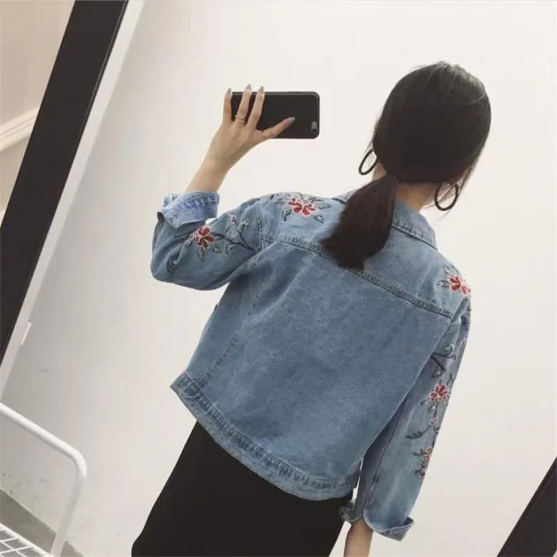 الربيع الكورية المرأة الرجعية غسلها الزهور المطرزة ضوء الأزرق رفض طوق الدنيم سترة الإناث خمر سترة MZ2364 الربيع الكورية المرأة الرجعية غسلها الزهور المطرزة ضوء الأزرق رفض طوق الدنيم سترة الإناث خمر سترة MZ2364