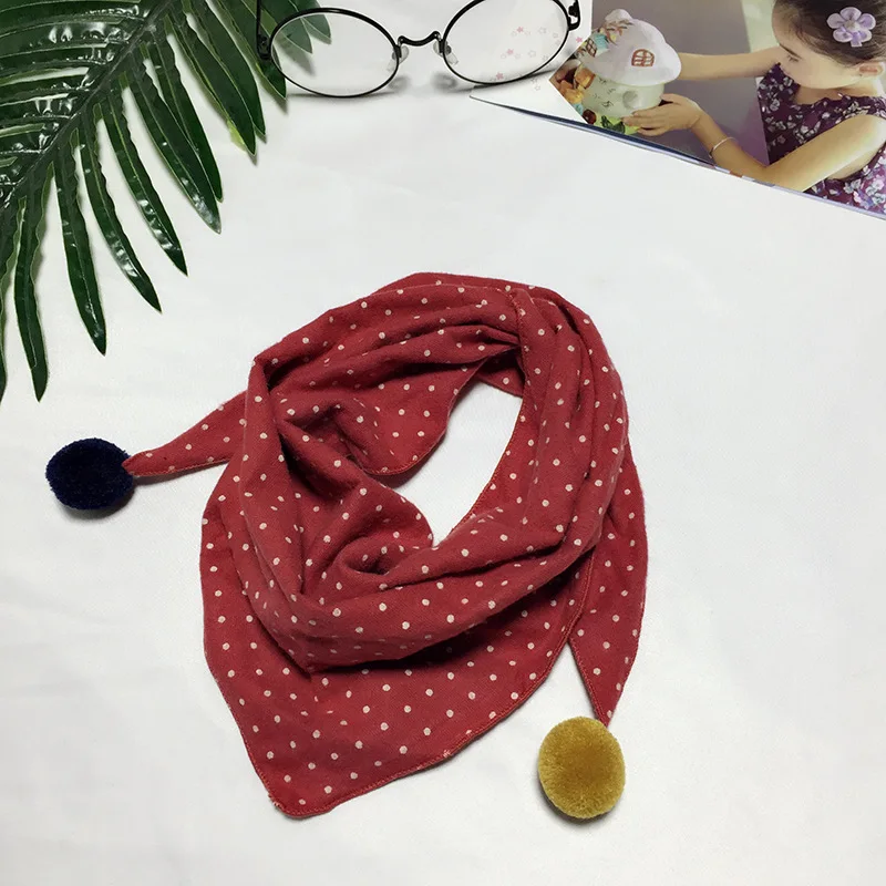 New Spring Autumn Girls Triangle Scarves Cotton and Linen Bibs Boys Girls Scarf Bibs Toddler Children Neck Wear Baby Scarf