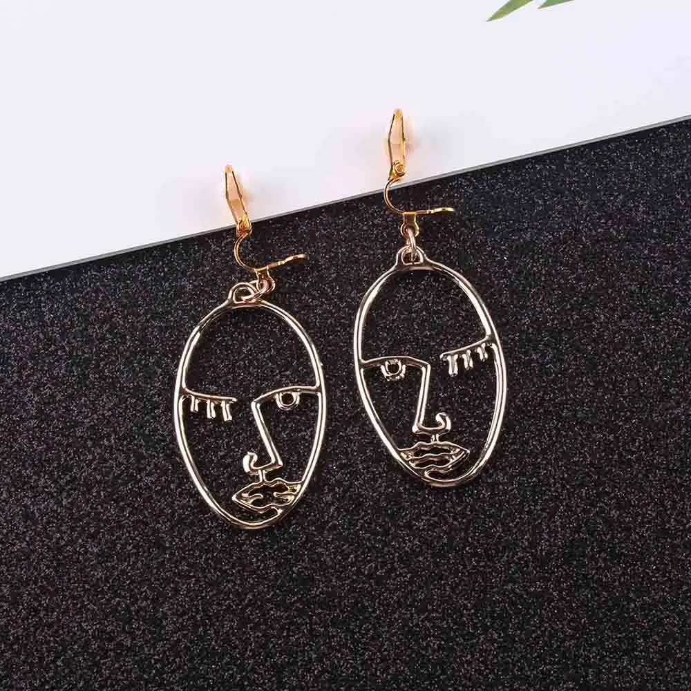 

New Arrival Gold silverHollow Out Face Clip on Earrings No Pierced for Girls Statement Environmental protection women Earrings