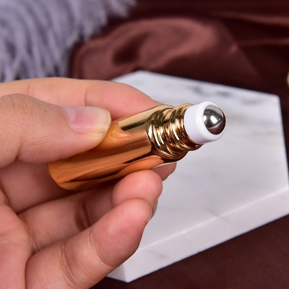 1PC 5ML Portable Glass Roller Rollerball Essential Oil Bottles Mist Container Travel Refillable Bottle 2 Colours New