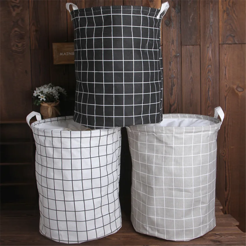 3674779792_1679072717