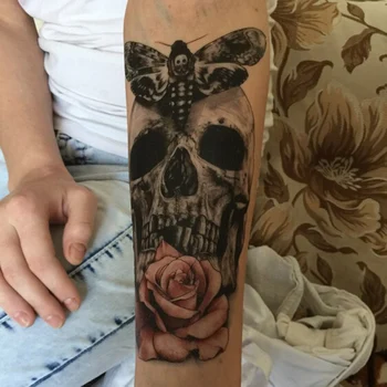 

21 X 15 CM Waterproof Skull With Moth And Flower Cool Beauty Tattoo Hot Temporary Tattoo Stickers