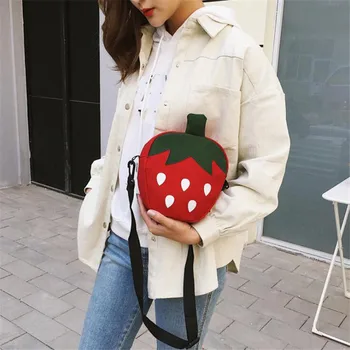

Fashion Canvas Strawberry Messenger Bag Casual Women Shoulder Bag Female Fruit Shape Crossbody Bags bolso mujer
