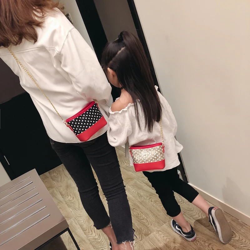 

2019 Small Dots Girls Fashion Shoulder Bags PU Coin Purse Kids Wallets Coin Pouch Baby Wallet Money Holder Kid Gift Change Purse