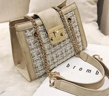 

2018 new Korean fashion casual versatile chain shoulder slung small square bag.