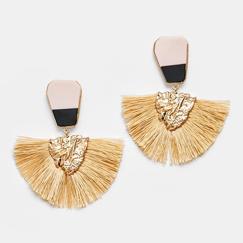 

Bohemian Gold Alloy Tassel Dangle Earring For Women New Fashion Boho Fan-shaped Big Statement Hanging Earings Wedding Jewelry