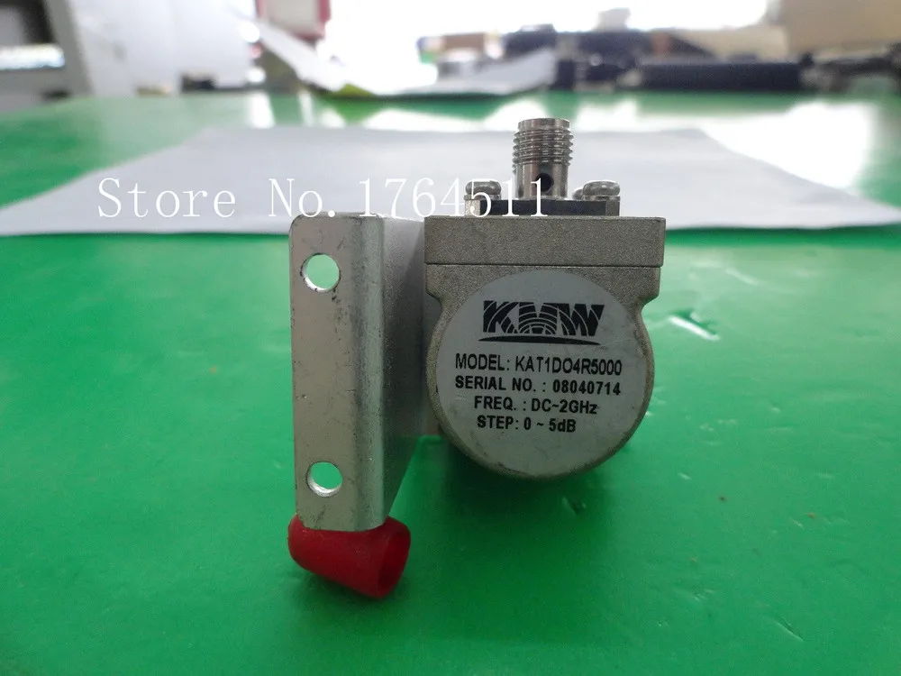 

[BELLA] KMW KAT1D04R5000 5dB DC-2GHz adjustable step attenuator SMA