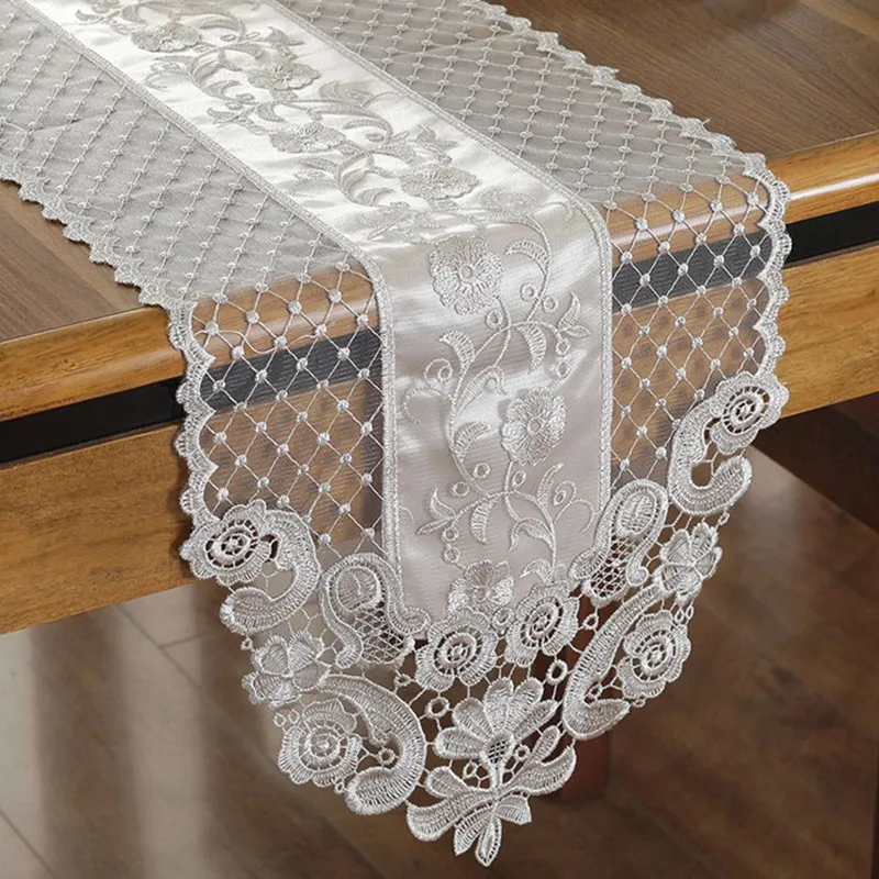 Table Runner P15-1