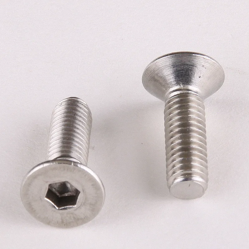 Two-piece clamp coupling MAT both sides bore 30mm without keyway stainless steel 1.4305 with bolts DIN 912 A2-70 Two-piece clamp coupling MAT both sides bore 30mm without keyway stainless steel 1.4305 with bolts DIN 912 A2-70