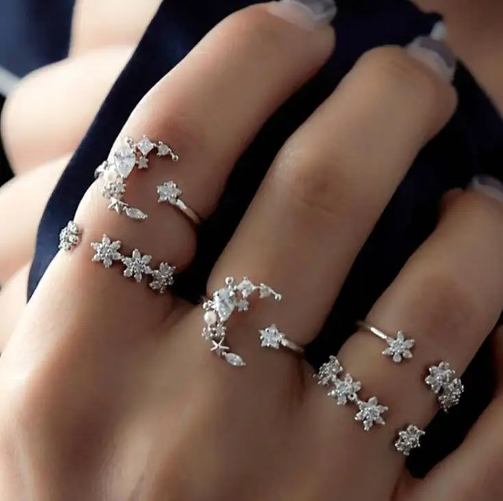 

Micro-inlay Zircon Vintage Bohemian Rings Silver Star Moon Zinc Alloy Ring Set for Women Jewelry Accessories Bague Femme