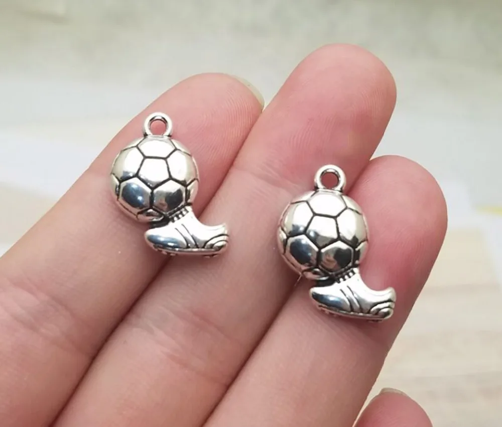 

30pcs/lot--20x12mm, football chams, Antique silver plated soccer shoes charms,DIY supplies, Jewelry accessories