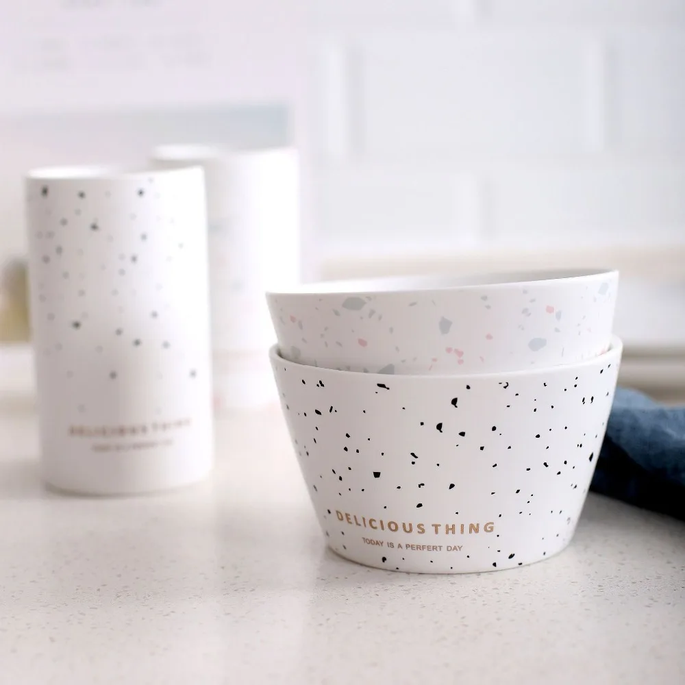 

White Simple Style Bowl Ceramic Noodle Bowl stops Design Porcelain Rice Soup Salad Bowls Creative Restaurant Household Bowl