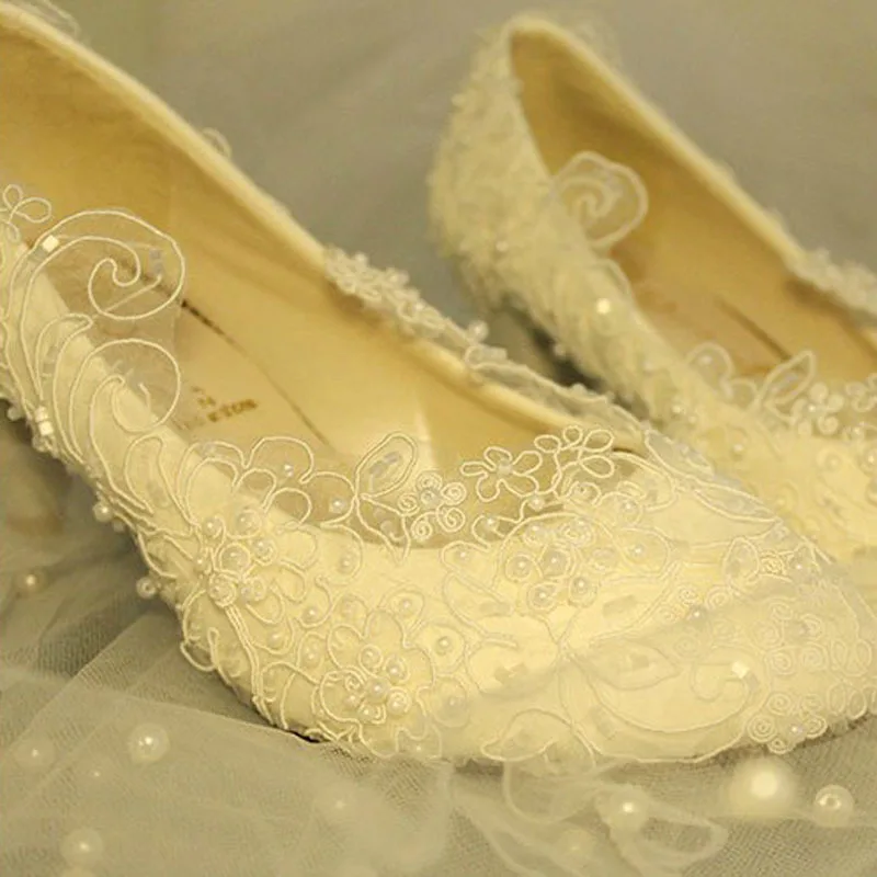 Free Shipping Lace Wedding Bridal Dress Shoes Ultra Luxurious White Upper Beaded Wedding Gift Fashion Dancing