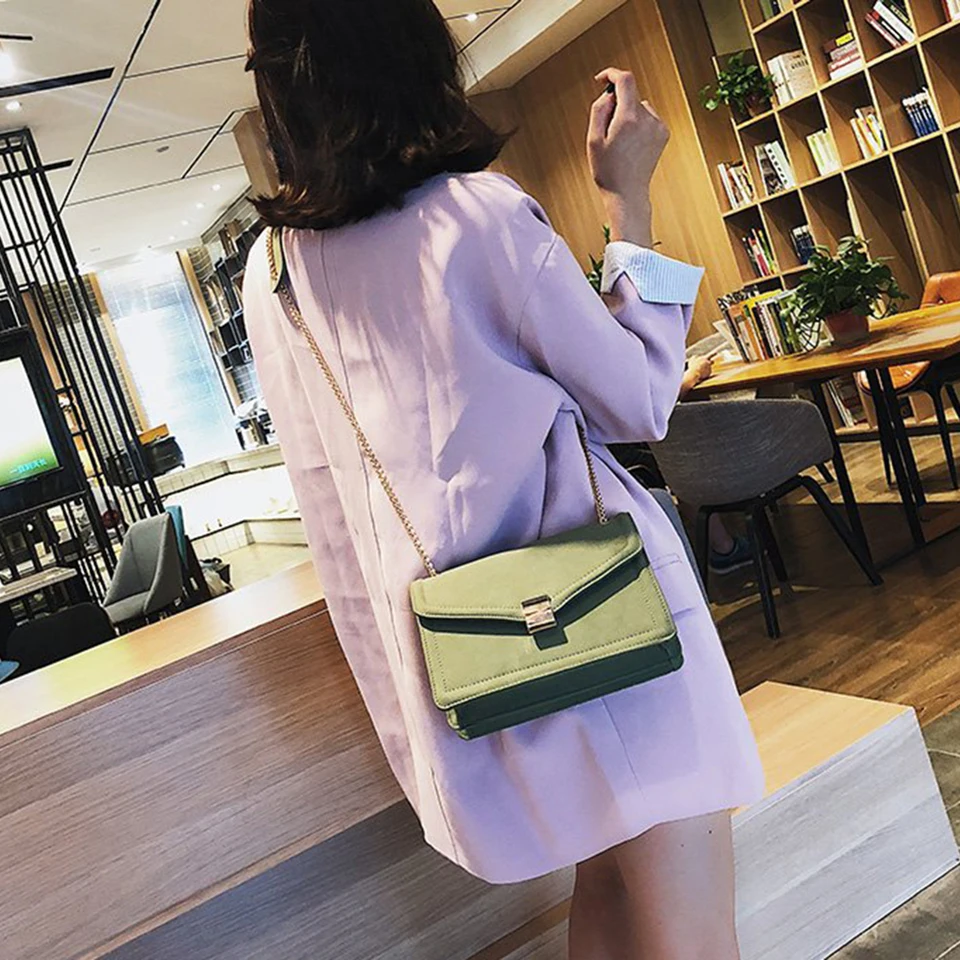 Female Square Bag (24)