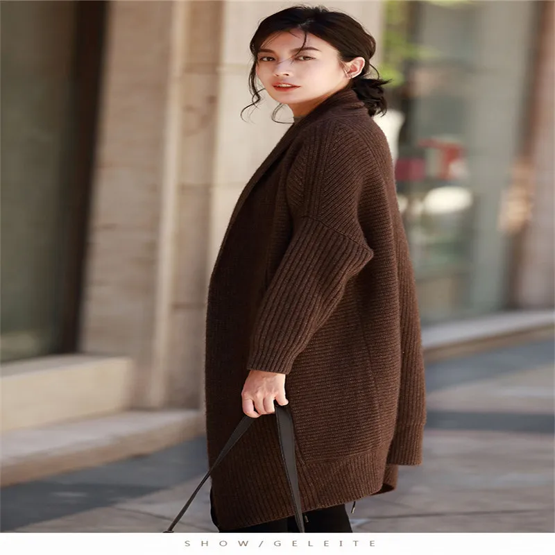 High-end heavyweight autumn and winter new thick cashmere knit cardigan coat simple lazy fashion loose wool knit jacket female