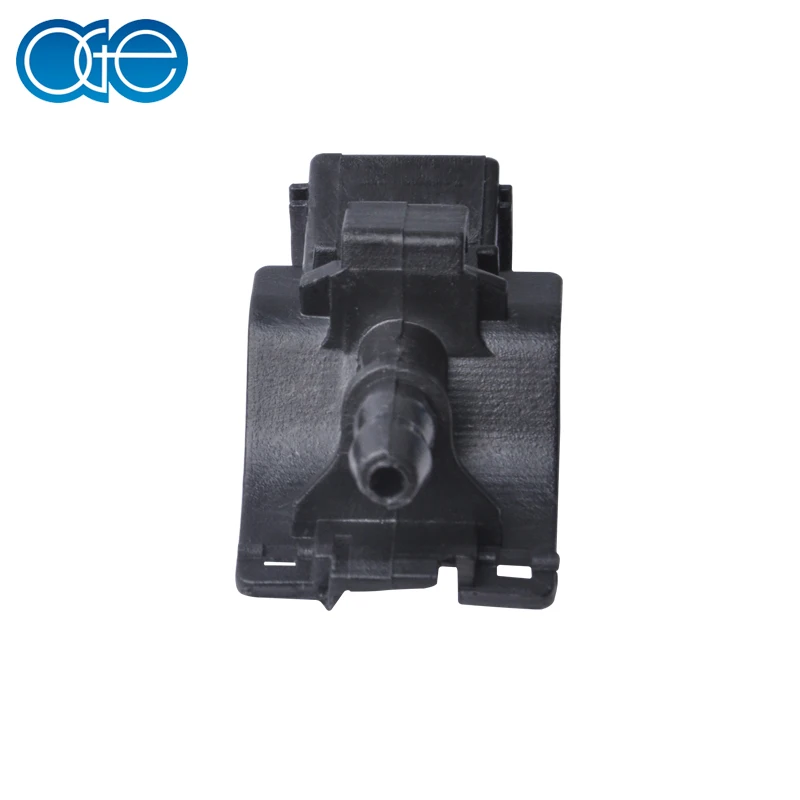 2 шт. Форсунка для мытья передних дворников Toyota Corolla Crown/Camry Reiz Avensis Rav4 Auris Vios Yaris