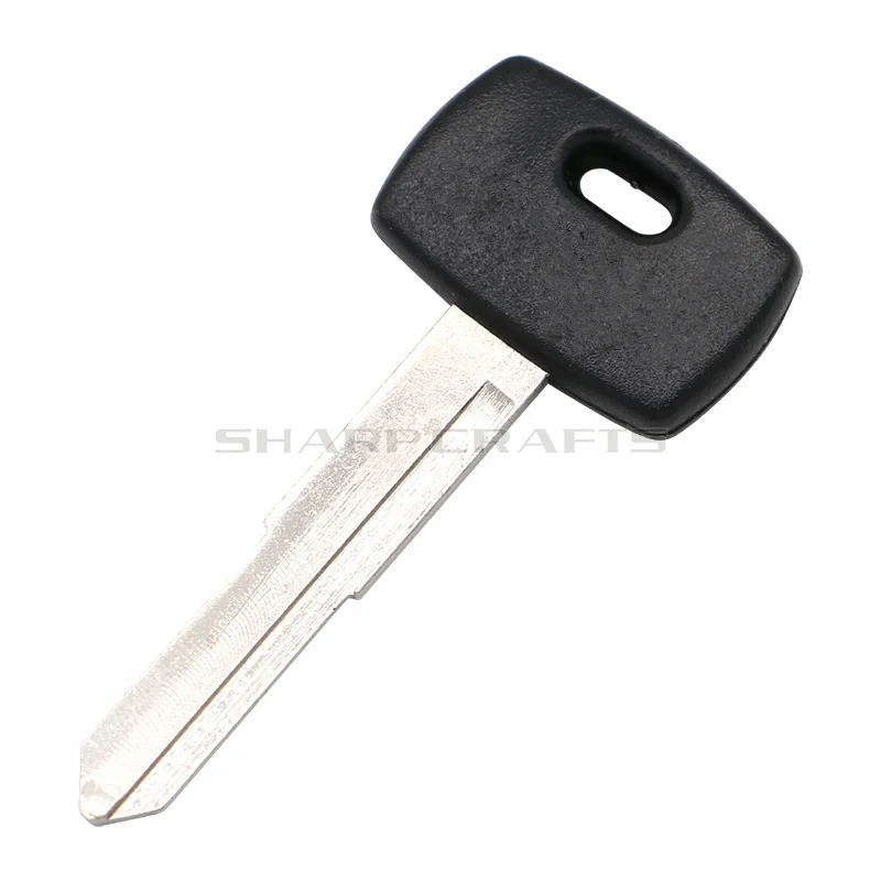 

Motorcycle Blank Key Uncut Blade For Victory Jackpot Judge Hammers Standard Cruiser Sport Cruiser Deluxe Cruiser (with logo)