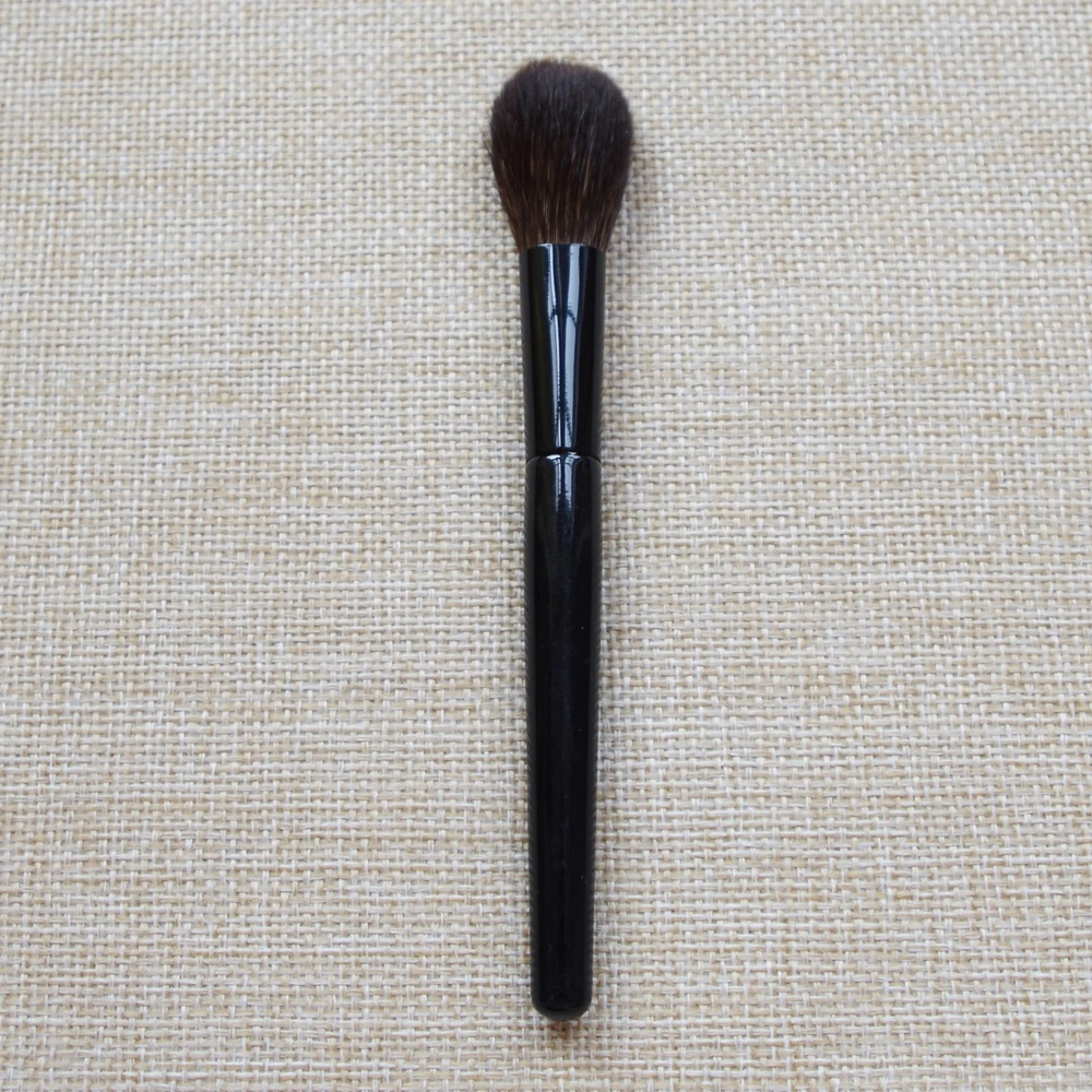 

SQ Professional Makeup Brushes Soft Squirrel Hair Blush Blusher Brush Black Handle Cosmetic Tool Face Make Up Brush