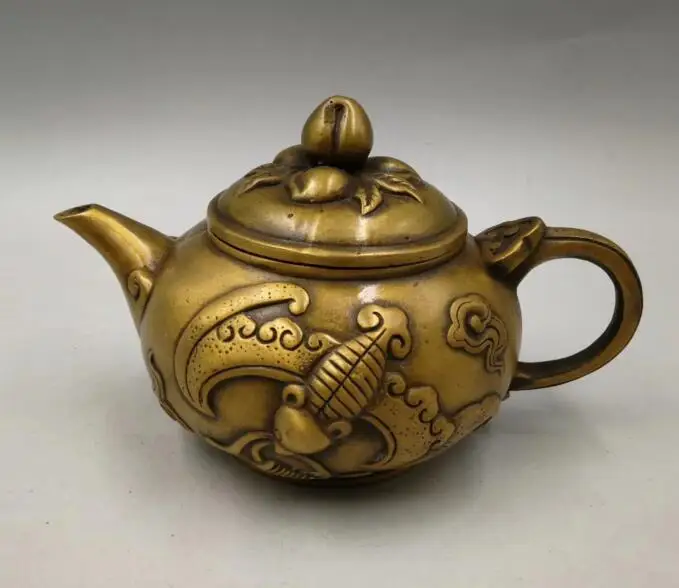 

Collection archaize brass Mascot bat Peach lid teapot