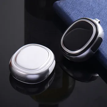 

Real time positioning/tracking Smart GPS Tracker Q08 for Elderly Kids Remote monitoring Multi-function tracking locator 960mAh