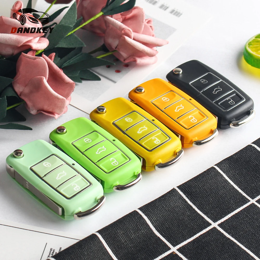 Dandkey 10pcs Uncut Folding Flip Remote Car Key Shell For VW Volkswagen Skoda Seat Golf Passat Polo Key Case 3 Button HU66 Blade