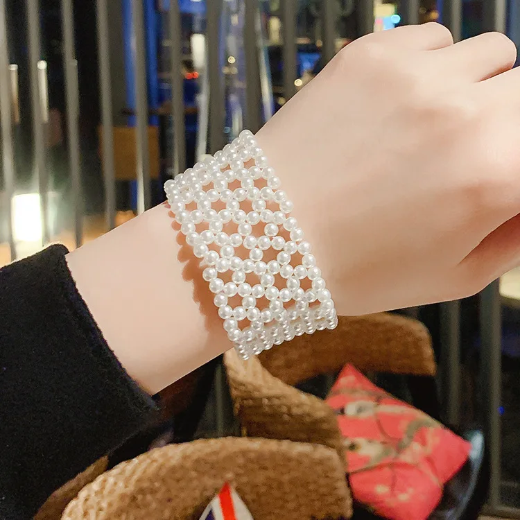 

White Pearl Fashion Jewelry Weave Bracelet elastic wide bracelet for Women Summer Jewelry 2019 New Brincos