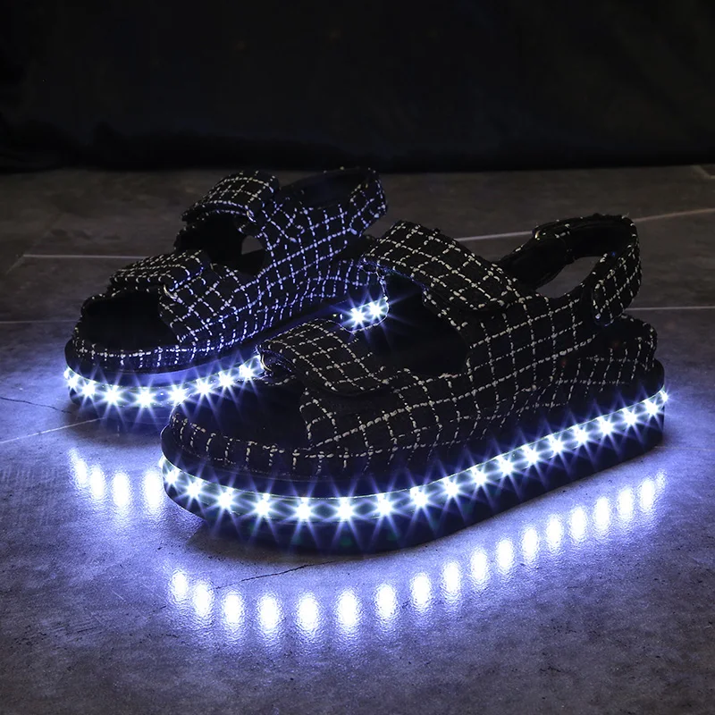 Talons Chaude Marque Mujer Plate Chaussures Moderne Mandalias Sandales Led forme Femmes 2018 Wedge Vente Med D'été Noir Occasionnels qSYaBOq