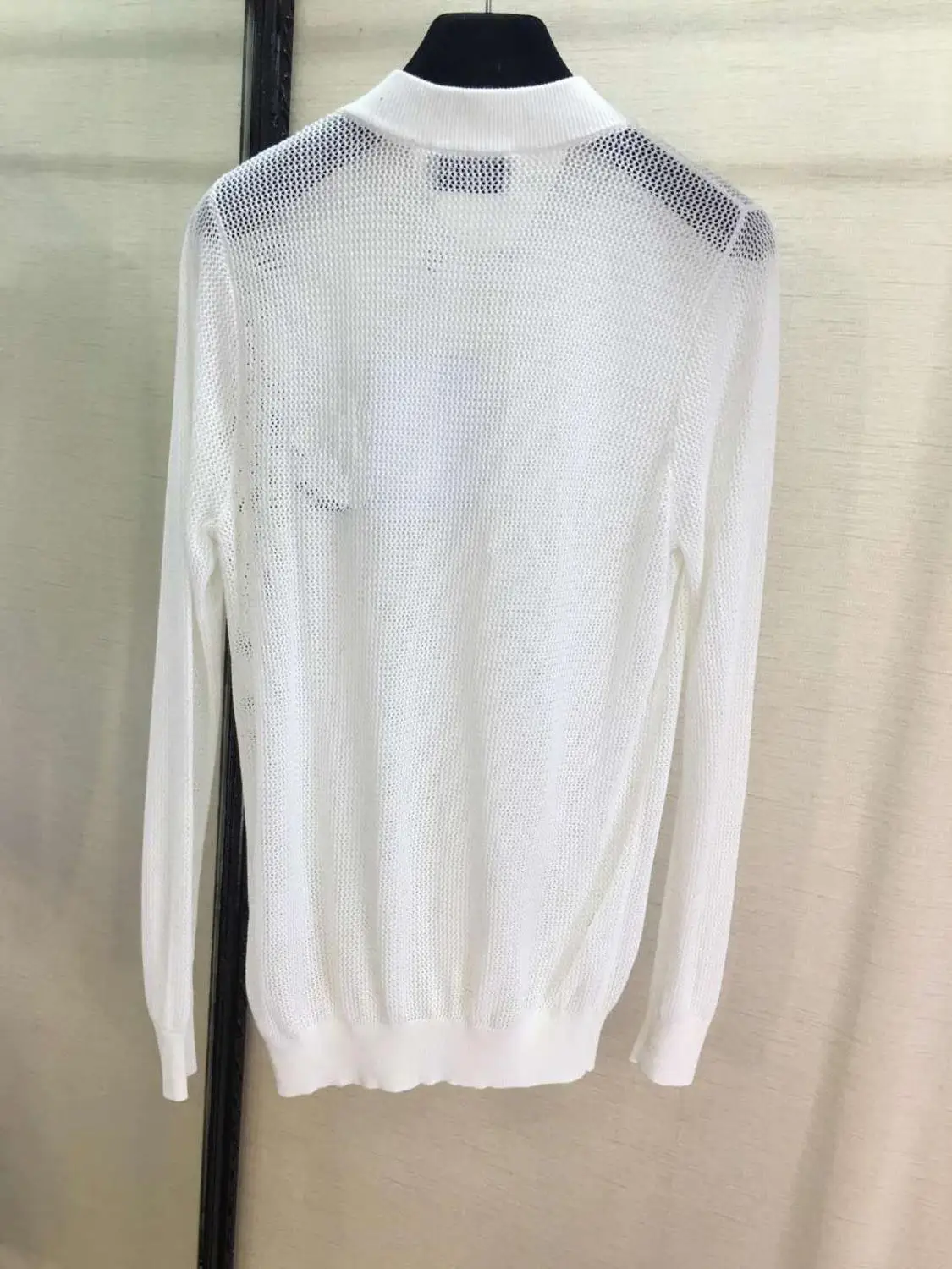 

2019 casual women white Embroidery hollow women jacket
