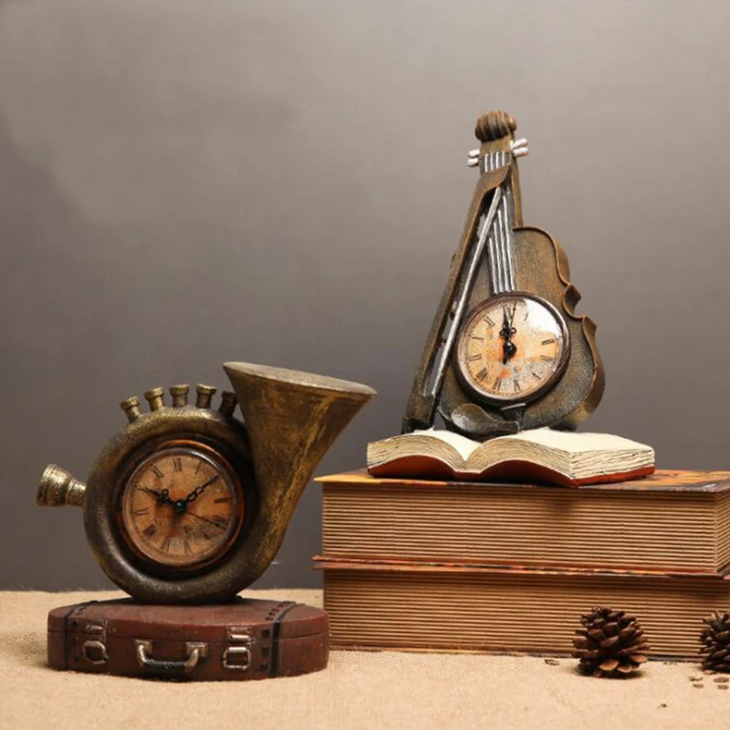 

European Retro Musical Instrument Bracket Clock Table Clock Creative Resin Crafts Violin Horn Model Desk Clock Home Decorations