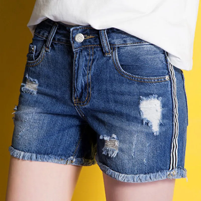 2018 Summer ladies holes shorts women cool waist straight legged trend