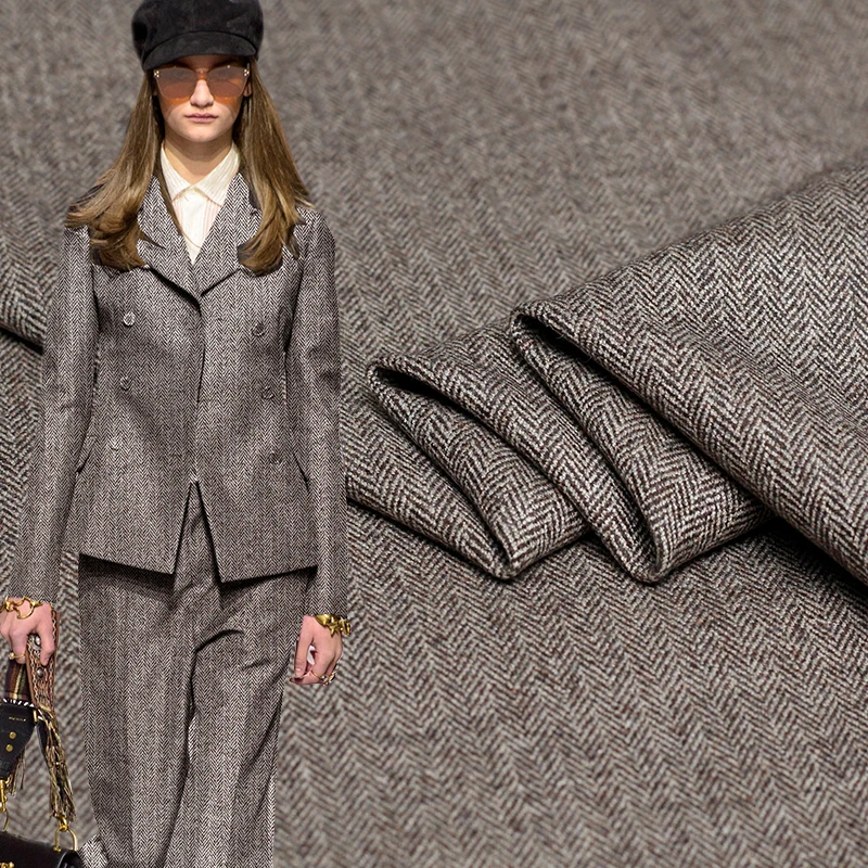

Pearlsilk Coffee Herringbone Elastic Dyed Worsted Wool Spandex Materials Autumn Jacket DIY clothes fabrics Freeshipping
