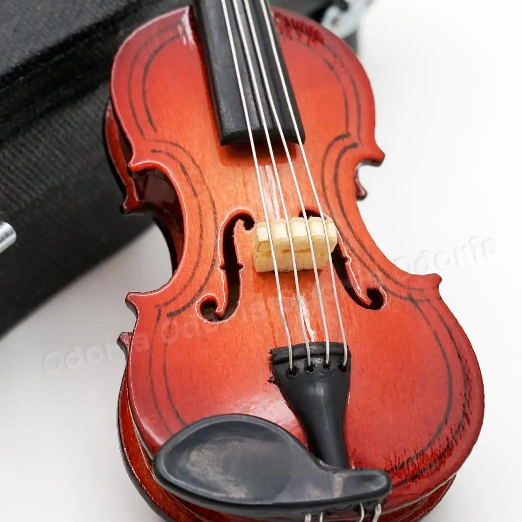 Wood Violin w/Bow 1.729/1  miniature dollhouse 1/12 scale Reutter 