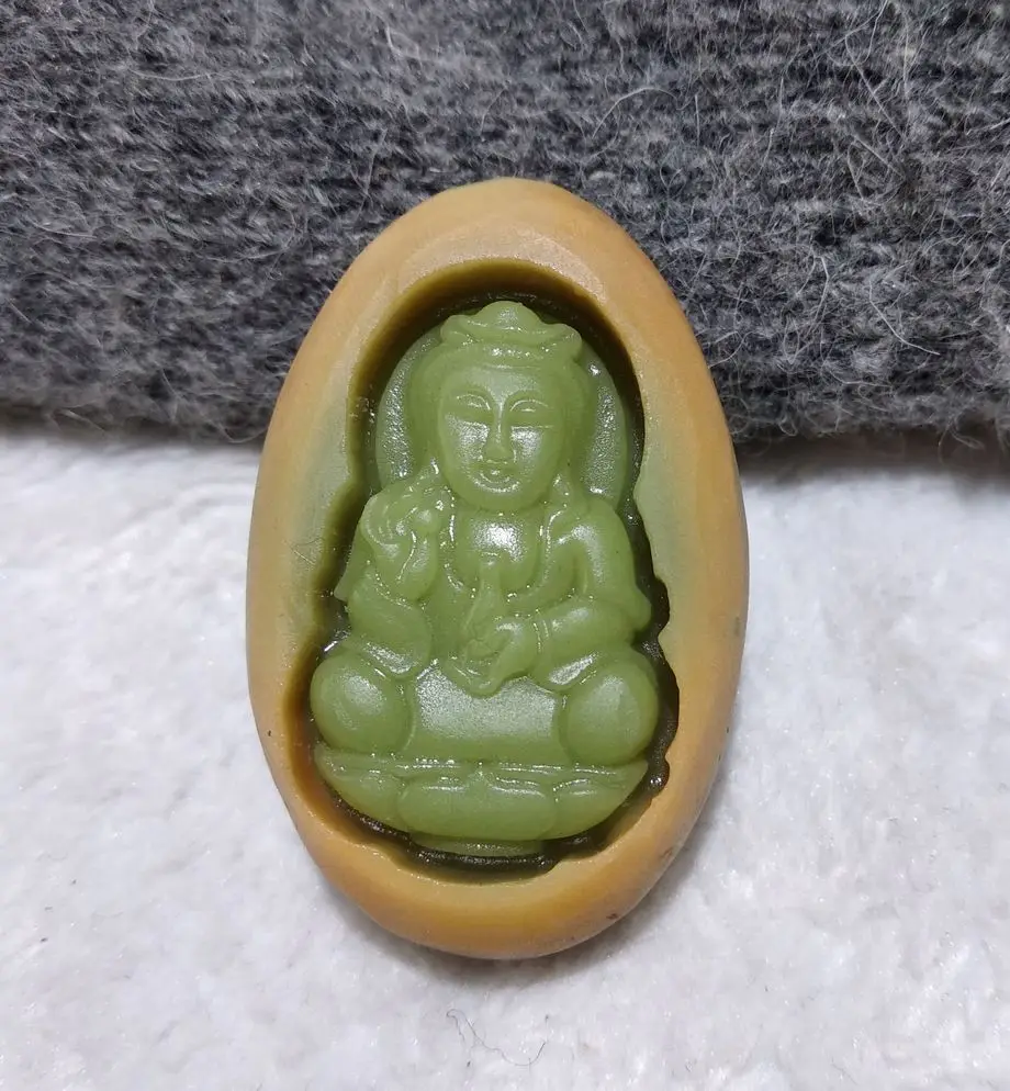 

Fine Natural fluorite Night-luminous Hand Carved Guanyin Pendant Bodhisattva Amulet Lucky Cameo mascot