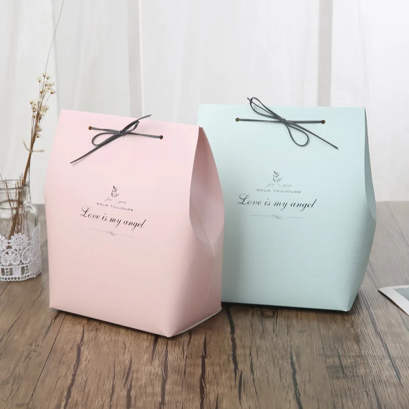 

5pcs Big Paper Bag for Cloth Packaging Craft Paper Gift Box Bag Wedding Gifts For Guest Present Bags Birthday Party Packing Bag