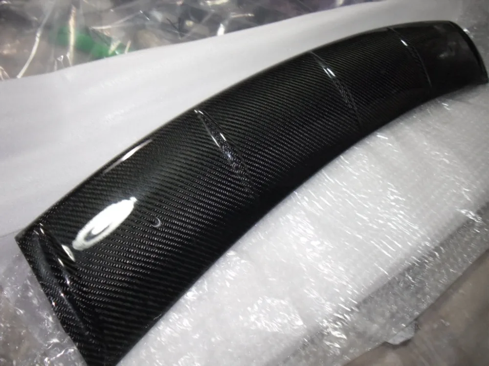 

Auto parts apply for 911 series 996 Spoiler cover Carbon fiber
