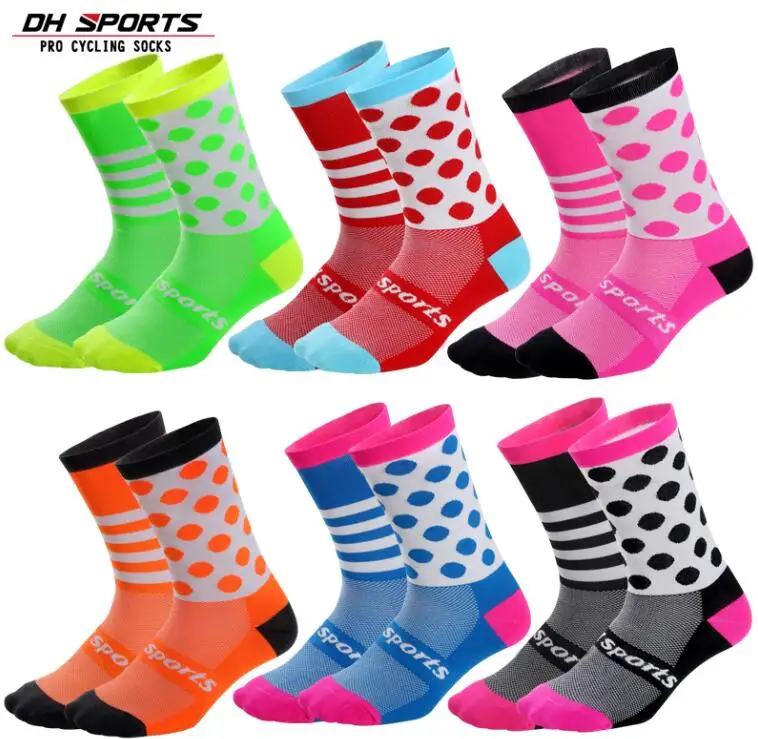 

New Kids Cycling Socks Quality Girls Boys Sports Socks Comfortable Children Breathable Bike Compression Socks For 3-6 years