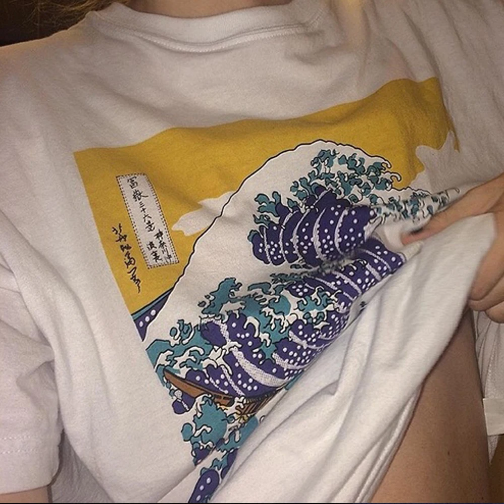

Hokusai Japanese Painting Under The Wave Off Kanagawa White T-Shirt Unisex Tumblr Fashion White Tee